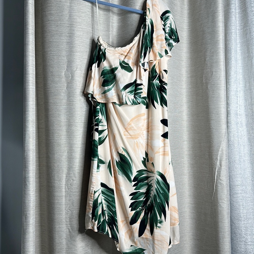 Scripted dress beautiful